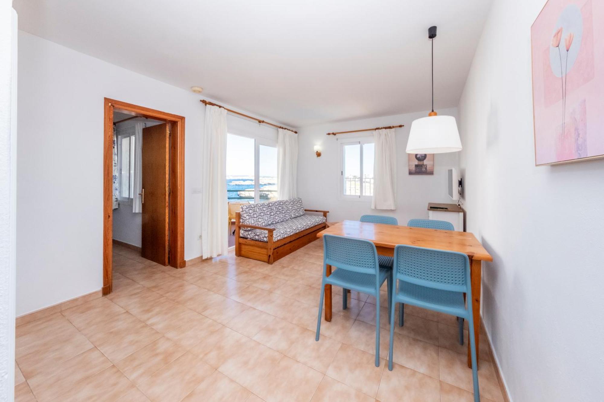 Apartamentos Sol Ponent Кала-Бланка Екстер'єр фото