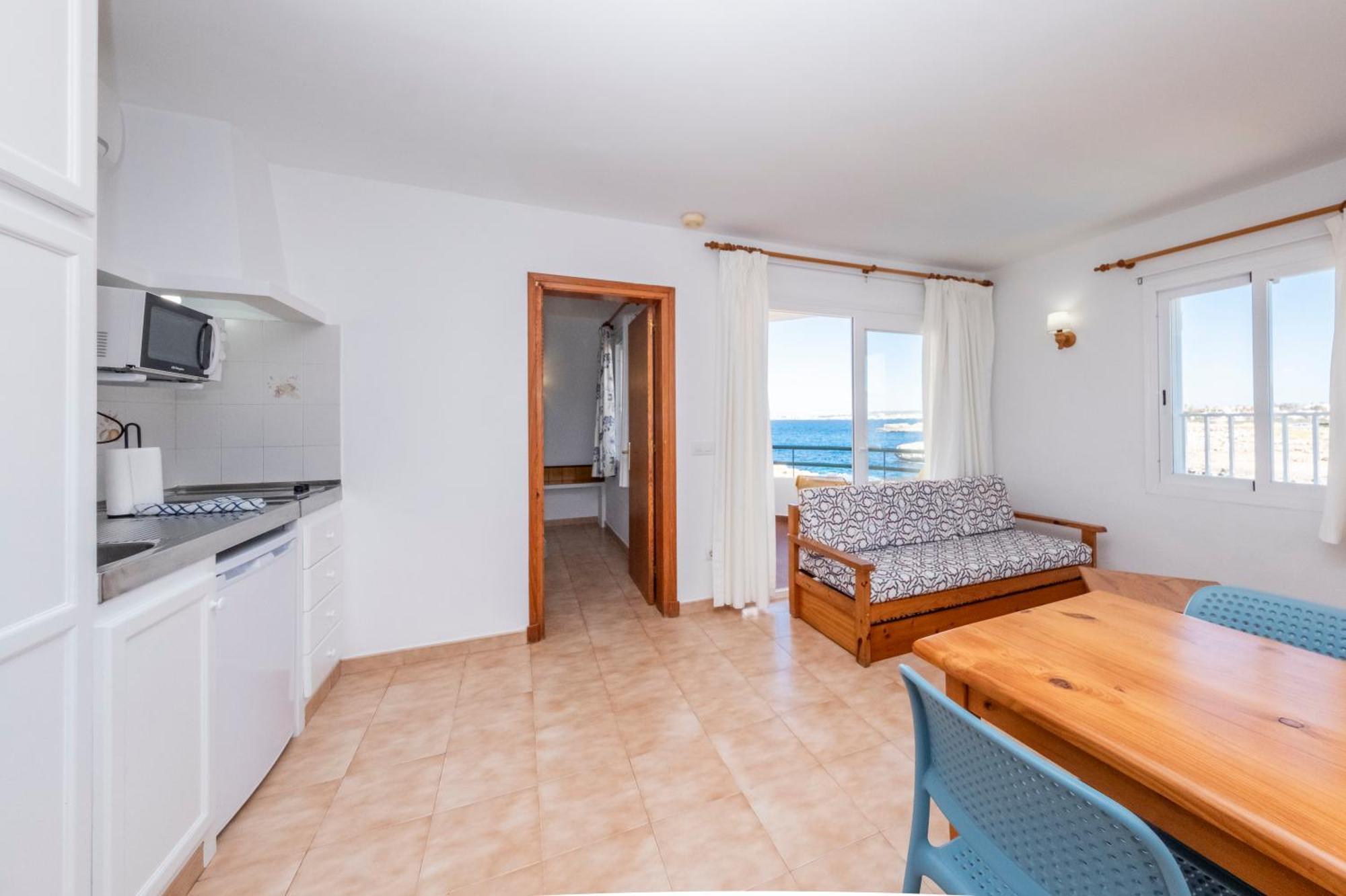 Apartamentos Sol Ponent Кала-Бланка Екстер'єр фото