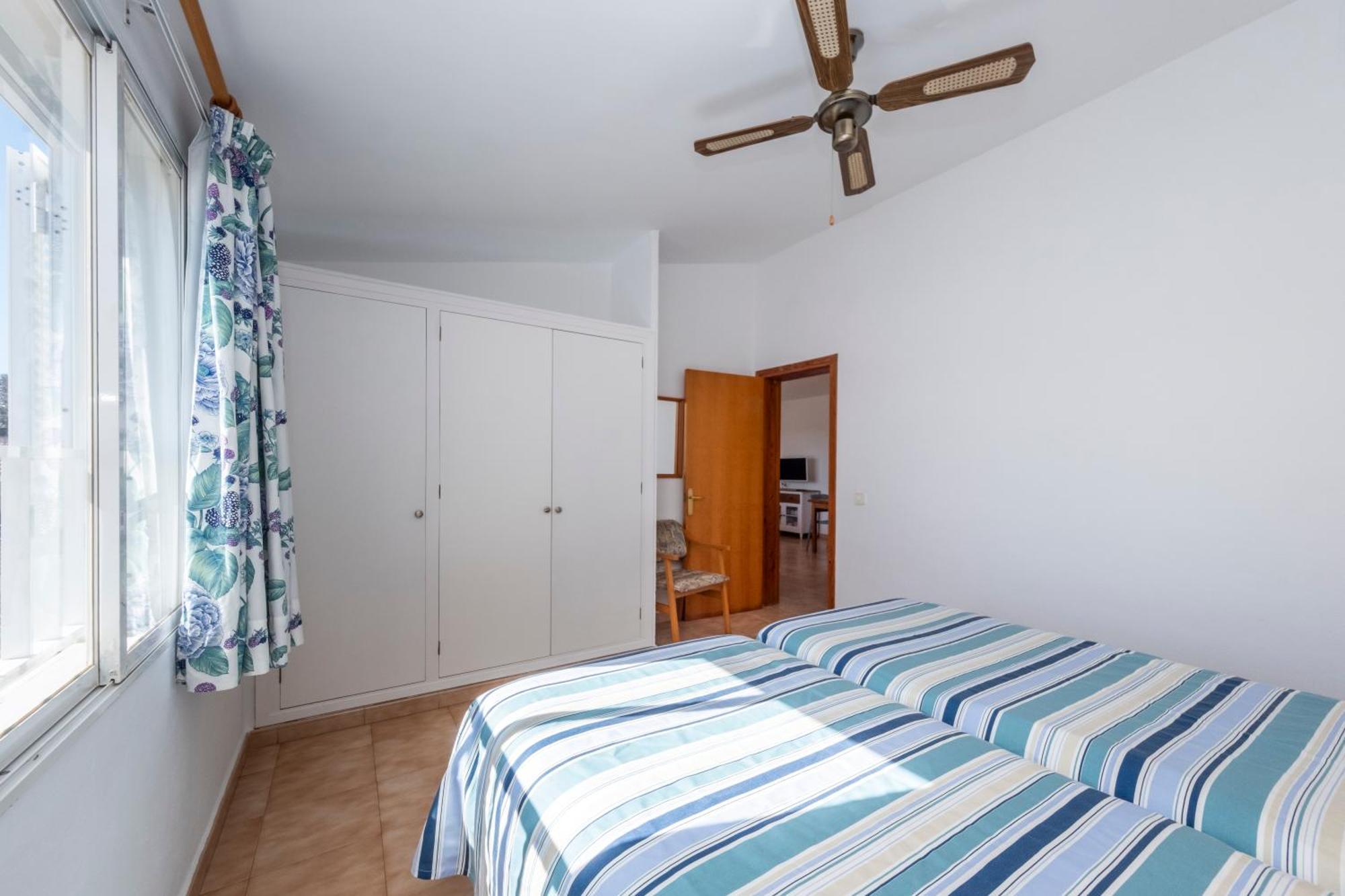 Apartamentos Sol Ponent Кала-Бланка Екстер'єр фото